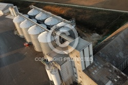 Silos à Grain Coulombs vue du ciel Silos à Grain Coulombs vue du ciel